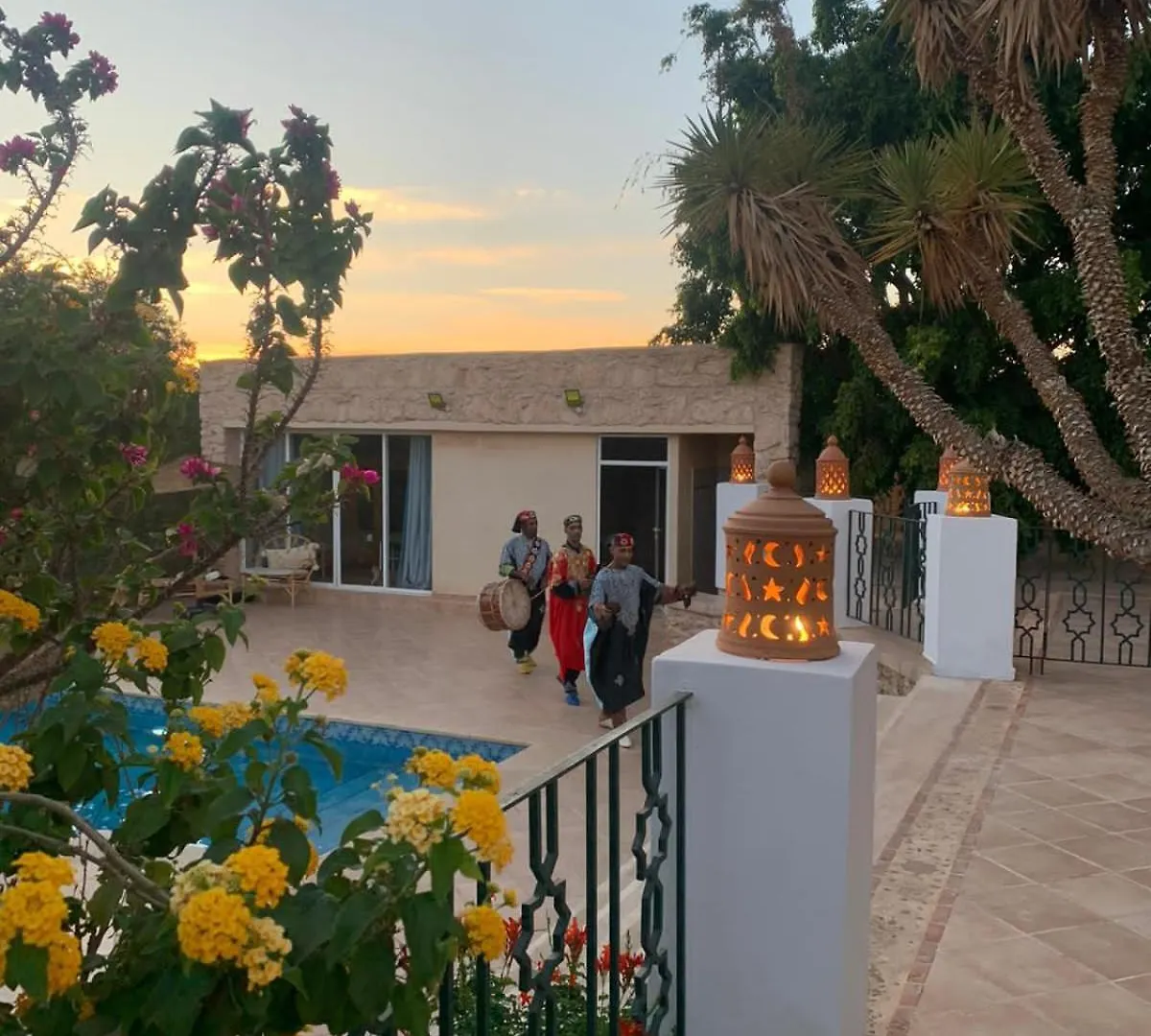 Le Domaine D'Eden - Villa Luxueuse, Piscine, Spa Et Personnel Essaouira